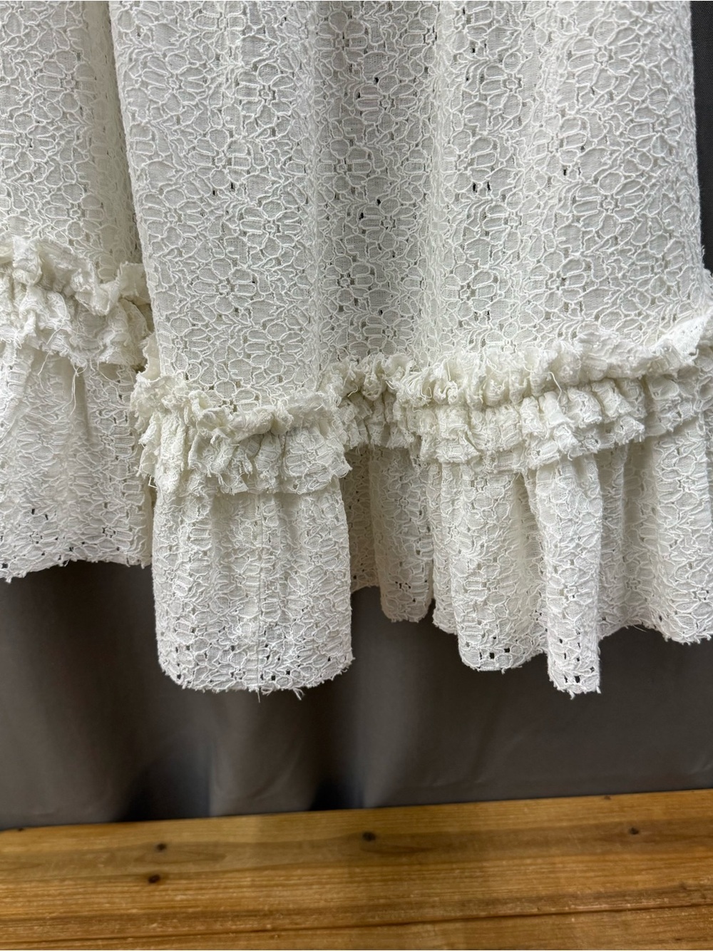 Ivory Ruffle Lace Peasant Top - Picture 5 of 10